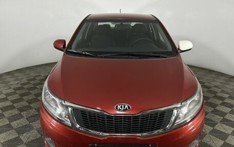 KIA Rio III рестайлинг, 2013 год, 800 000 рублей, 2 фотография