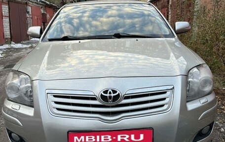 Toyota Avensis III рестайлинг, 2008 год, 1 070 000 рублей, 1 фотография