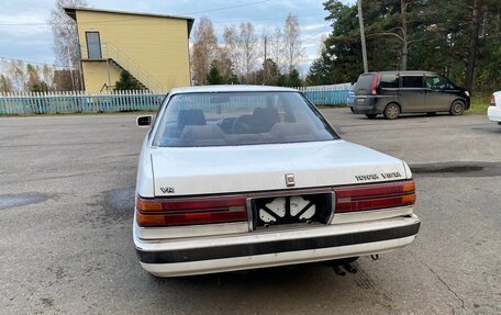 Toyota Vista, 1989 год, 100 000 рублей, 3 фотография