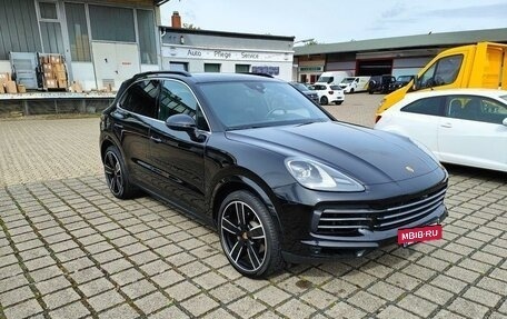 Porsche Cayenne III, 2021 год, 8 700 100 рублей, 3 фотография