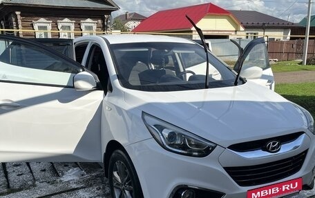 Hyundai ix35 I рестайлинг, 2014 год, 1 250 000 рублей, 4 фотография