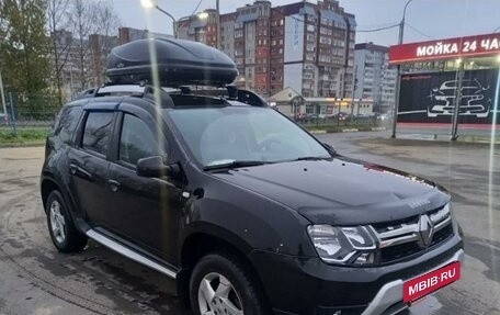 Renault Duster I рестайлинг, 2017 год, 1 390 000 рублей, 2 фотография