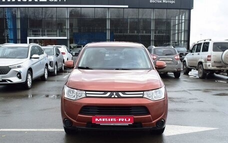 Mitsubishi Outlander III рестайлинг 3, 2013 год, 1 747 000 рублей, 7 фотография