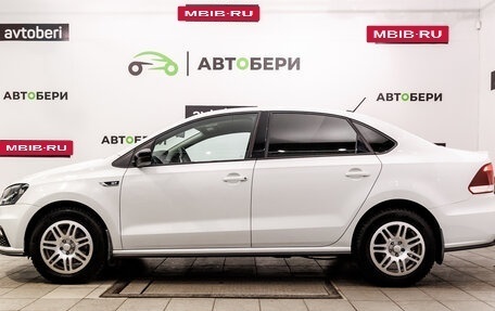 Volkswagen Polo VI (EU Market), 2018 год, 1 365 000 рублей, 2 фотография