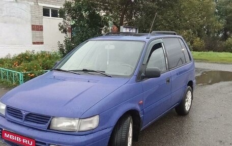 Mitsubishi Space Runner II, 1994 год, 200 000 рублей, 1 фотография