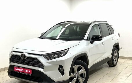 Toyota RAV4, 2020 год, 3 545 000 рублей, 1 фотография