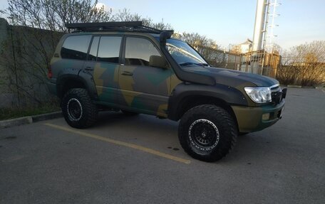 Toyota Land Cruiser 100 рестайлинг 2, 1998 год, 1 800 000 рублей, 9 фотография