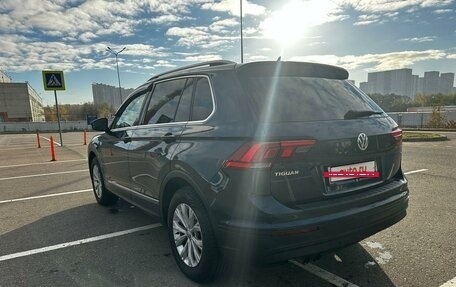 Volkswagen Tiguan II, 2017 год, 2 390 000 рублей, 3 фотография