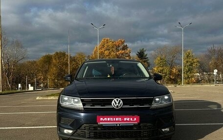 Volkswagen Tiguan II, 2017 год, 2 390 000 рублей, 8 фотография