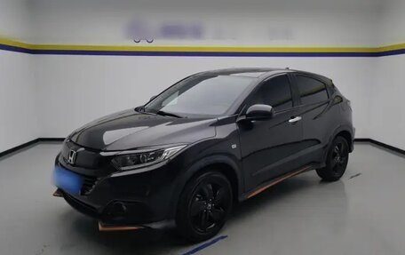 Honda Vezel, 2021 год, 1 699 999 рублей, 1 фотография