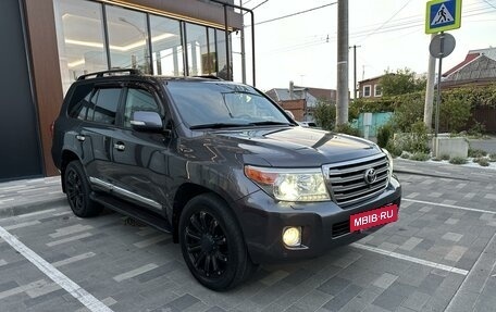 Toyota Land Cruiser 200, 2012 год, 3 490 000 рублей, 2 фотография