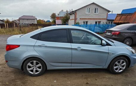 Hyundai Solaris II рестайлинг, 2012 год, 920 000 рублей, 7 фотография