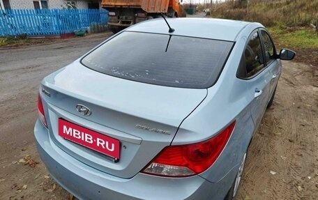 Hyundai Solaris II рестайлинг, 2012 год, 920 000 рублей, 8 фотография