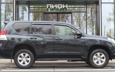 Toyota Land Cruiser Prado 150 рестайлинг 2, 2012 год, 2 995 000 рублей, 4 фотография