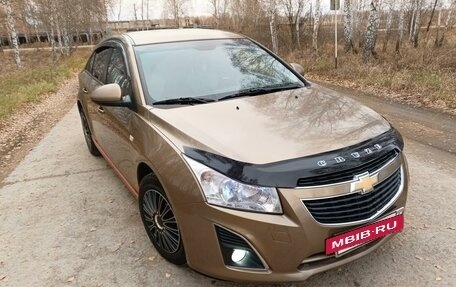 Chevrolet Cruze II, 2013 год, 798 000 рублей, 2 фотография