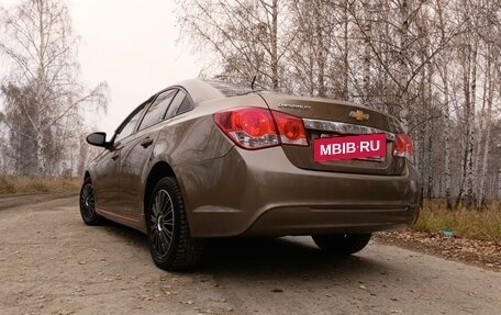 Chevrolet Cruze II, 2013 год, 798 000 рублей, 9 фотография