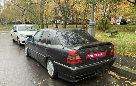 Mercedes-Benz C-Класс, 1993 год, 480 000 рублей, 3 фотография