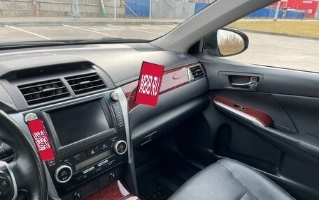 Toyota Camry, 2013 год, 2 100 000 рублей, 17 фотография