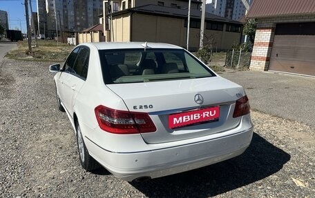 Mercedes-Benz E-Класс, 2009 год, 1 390 000 рублей, 4 фотография