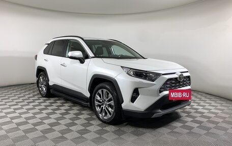 Toyota RAV4, 2021 год, 4 399 000 рублей, 3 фотография