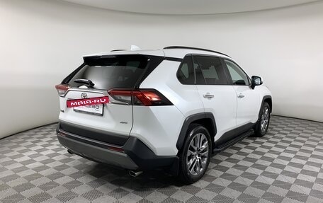 Toyota RAV4, 2021 год, 4 399 000 рублей, 5 фотография