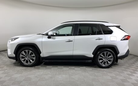 Toyota RAV4, 2021 год, 4 399 000 рублей, 8 фотография