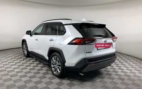 Toyota RAV4, 2021 год, 4 399 000 рублей, 7 фотография