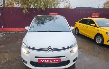 Citroen C4 Picasso II рестайлинг, 2014 год, 1 375 000 рублей, 5 фотография