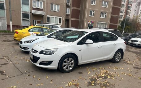 Opel Astra J, 2014 год, 1 199 000 рублей, 9 фотография