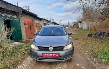 Volkswagen Jetta VI, 2015 год, 1 350 000 рублей, 2 фотография