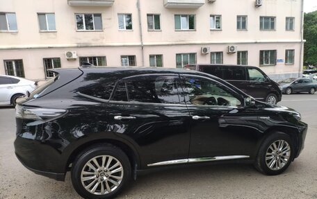 Toyota Harrier, 2017 год, 3 200 000 рублей, 2 фотография