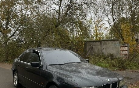 BMW 5 серия, 2001 год, 415 000 рублей, 2 фотография