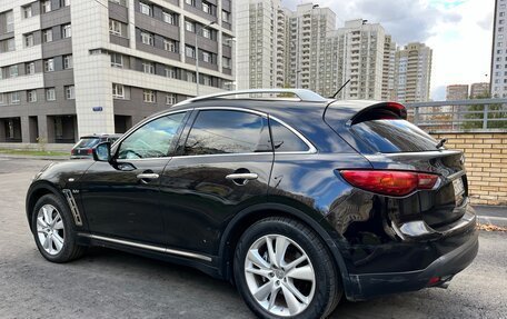 Infiniti QX70, 2016 год, 2 450 000 рублей, 16 фотография