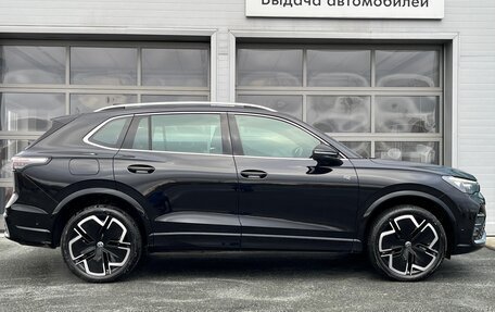 Volkswagen Tiguan, 2024 год, 5 950 000 рублей, 4 фотография