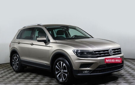 Volkswagen Tiguan II, 2019 год, 3 098 000 рублей, 3 фотография