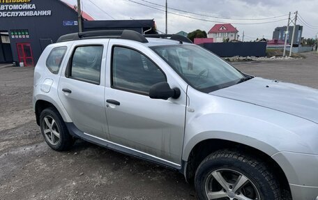 Renault Duster I рестайлинг, 2014 год, 800 000 рублей, 3 фотография