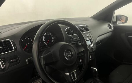 Volkswagen Polo VI (EU Market), 2012 год, 910 000 рублей, 13 фотография