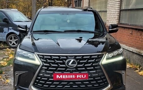 Lexus LX III, 2017 год, 7 800 000 рублей, 2 фотография