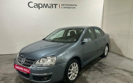 Volkswagen Jetta VI, 2009 год, 790 000 рублей, 3 фотография