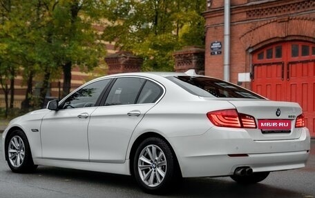 BMW 5 серия, 2012 год, 2 650 000 рублей, 3 фотография