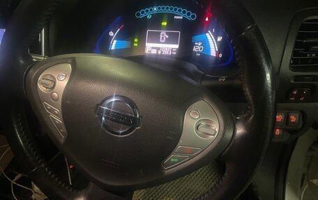 Nissan Leaf I, 2013 год, 840 000 рублей, 9 фотография