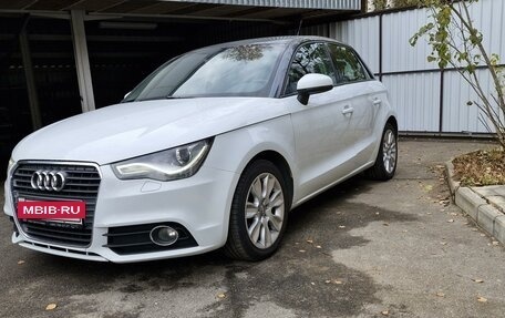 Audi A1, 2012 год, 1 150 000 рублей, 11 фотография