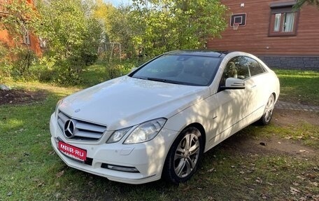 Mercedes-Benz E-Класс, 2011 год, 1 450 000 рублей, 4 фотография