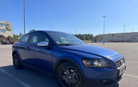 Volvo C30 I рестайлинг, 2009 год, 800 000 рублей, 3 фотография