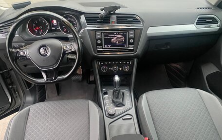 Volkswagen Tiguan II, 2017 год, 2 390 000 рублей, 20 фотография