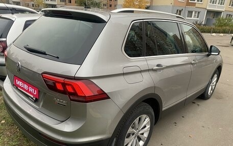 Volkswagen Tiguan II, 2017 год, 2 390 000 рублей, 6 фотография