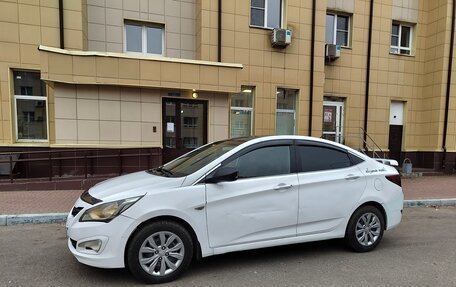 Hyundai Solaris II рестайлинг, 2016 год, 570 000 рублей, 11 фотография