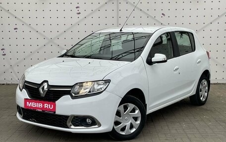 Renault Sandero II рестайлинг, 2015 год, 1 025 000 рублей, 1 фотография