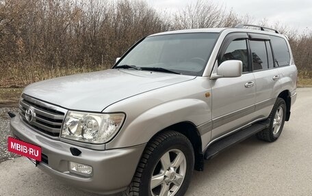 Toyota Land Cruiser 100 рестайлинг 2, 2006 год, 2 390 000 рублей, 8 фотография