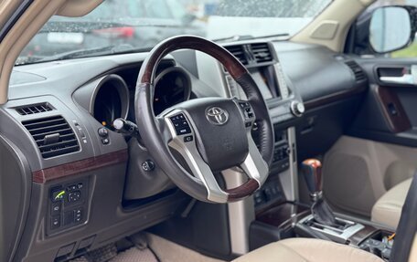 Toyota Land Cruiser Prado 150 рестайлинг 2, 2009 год, 2 350 000 рублей, 2 фотография